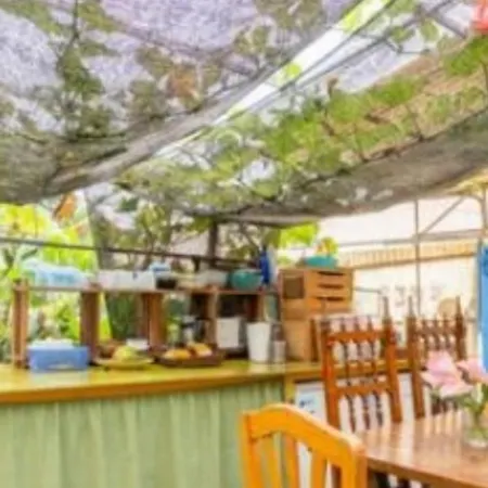 Parque de Campismo Twin In The Greenhouse Close To Mountains And Surf Paradise *